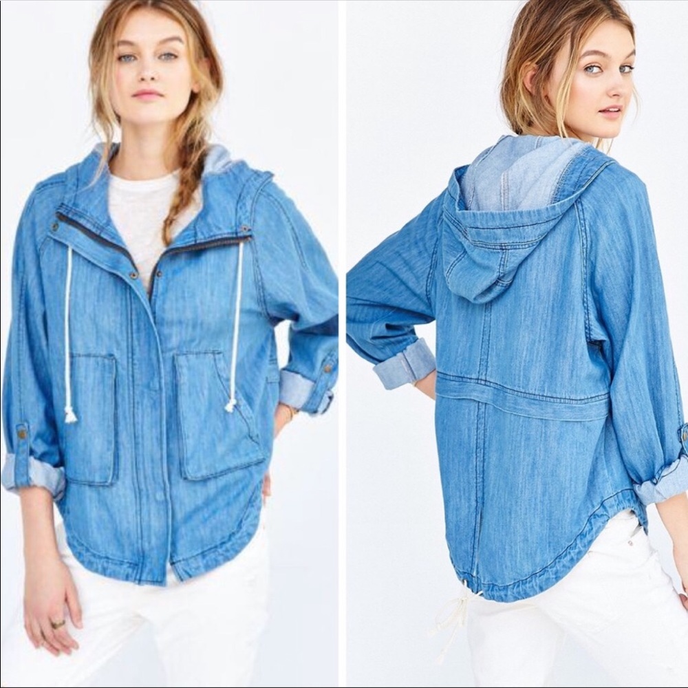 Urban Outfitters BDG Drapey Denim Anorak Jacket